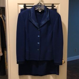 St John Knit skirt suit